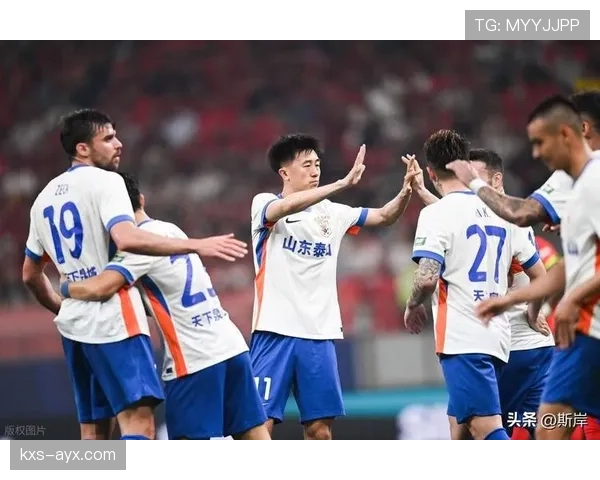 山东泰山豪取三连冠，强势巩固中超霸主地位